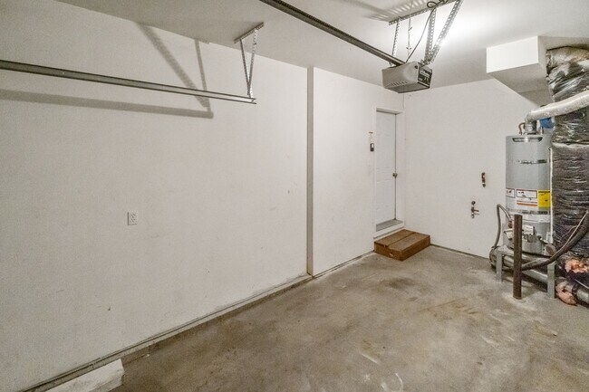 Building Photo - 2312 N Wilbur Rd