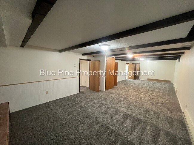 Building Photo - 1820 Avalon St