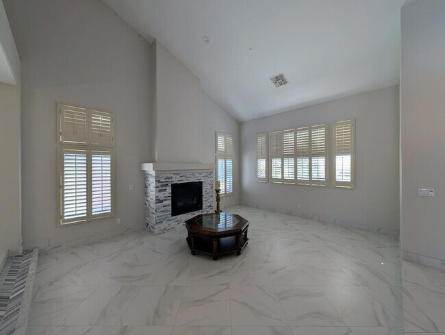 Building Photo - 27321 N Gidiyup Trail