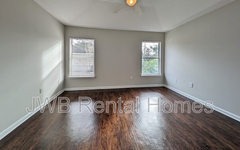 Building Photo - 7119 Timmerman Ln