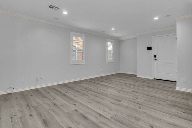 Building Photo - 26404 S Vermont Ave