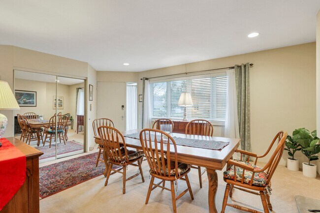 From door, you are in dining room. - 162 Denison Dr