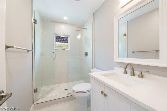 Building Photo - 1130 5th St S