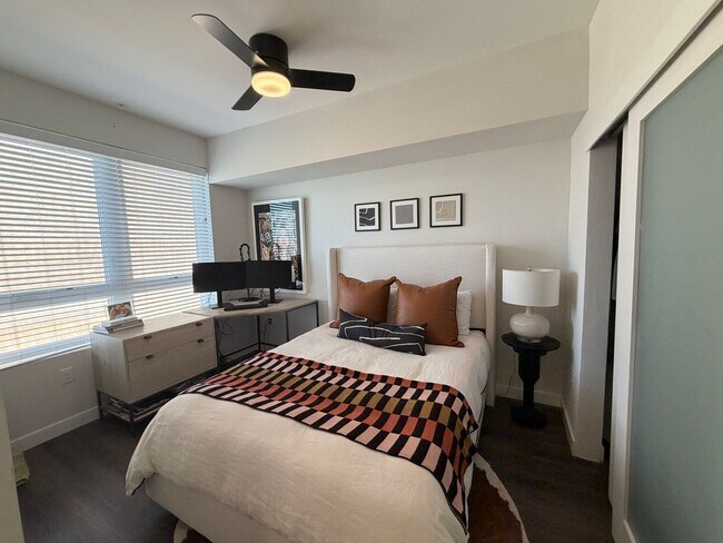 Building Photo - Top-Floor Corner Condo with Downtown Views — Stylish, Pristine, and Steps From Everything