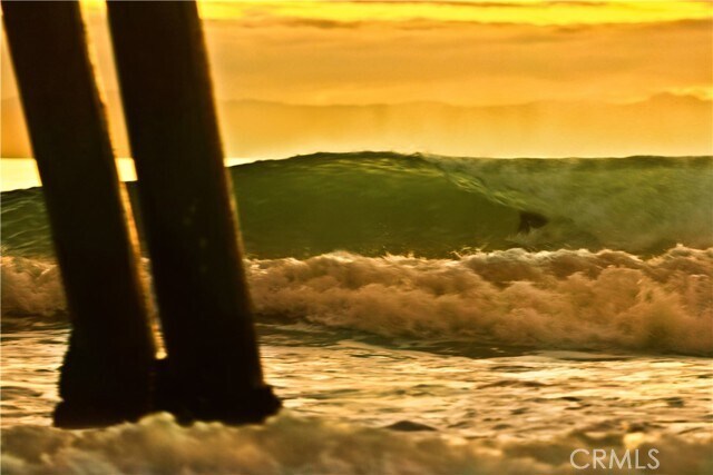 Building Photo - 206 Chicago Ave