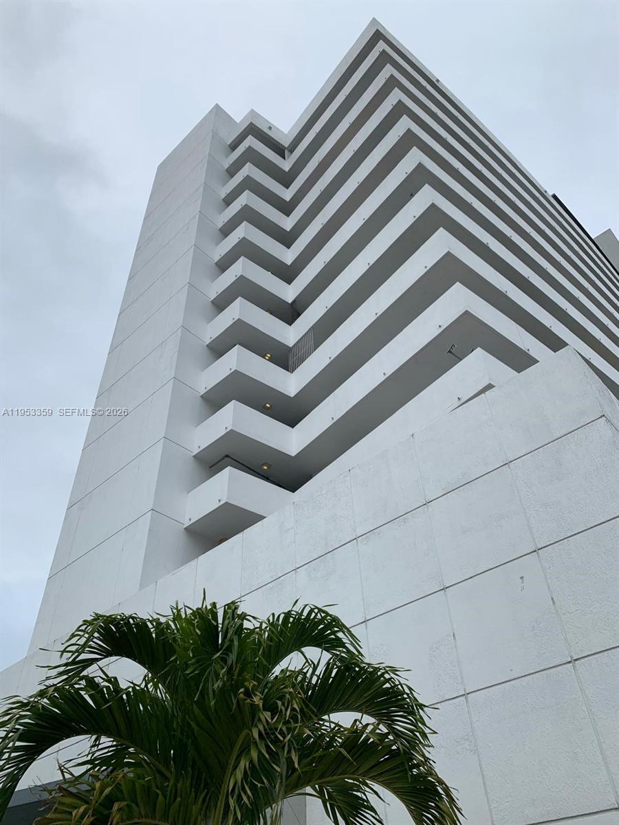 Building Photo - 36 NW 6th Ave