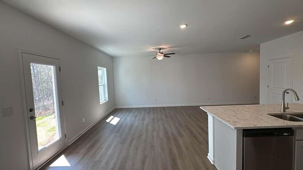 Building Photo - 5439 Allegro Ln