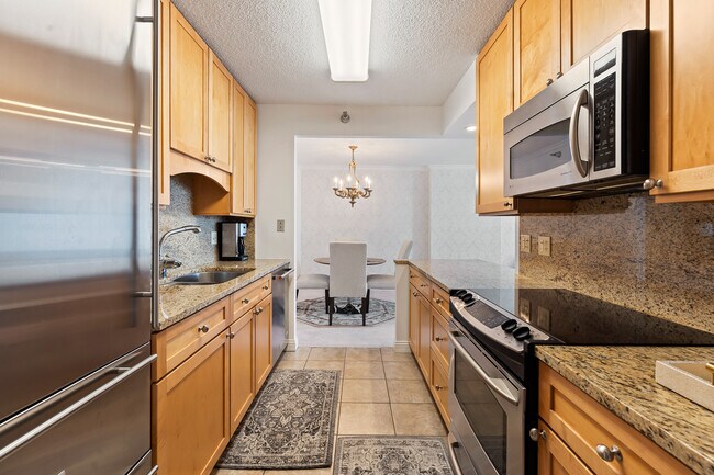 Building Photo - 195 N Harbor Dr