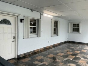 Building Photo - 14821 SW 104th Ave