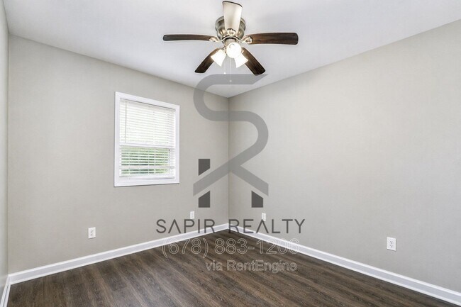 Building Photo - 371 Lanier St NW