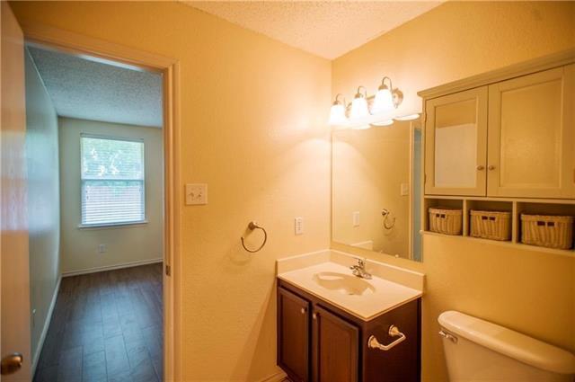 Building Photo - 1316 Scenic Hills Dr