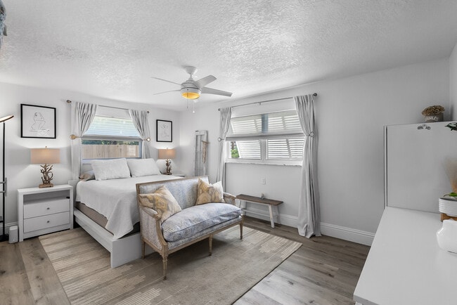 Building Photo - 1605 Treemont Ave