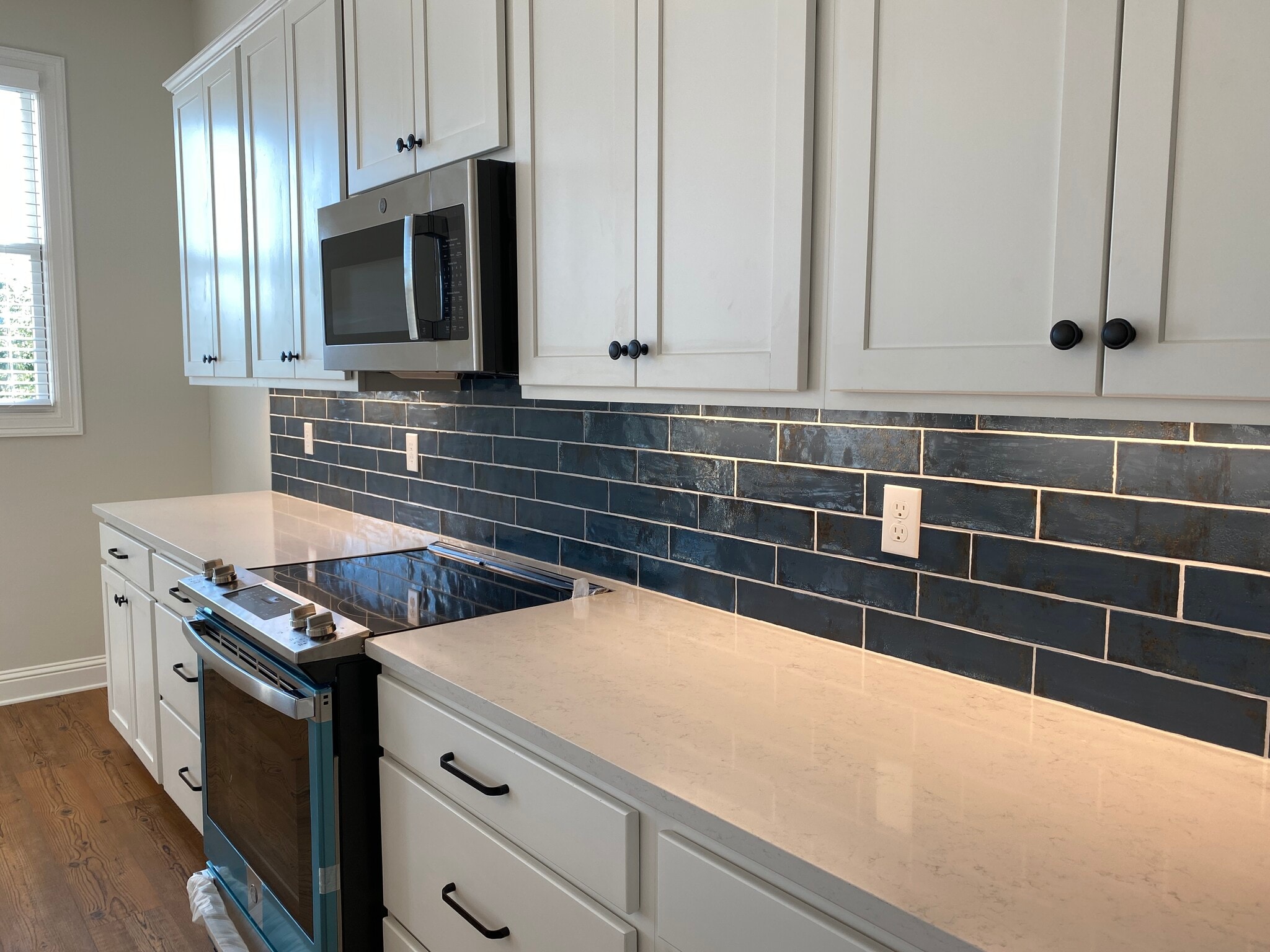 Building Photo - 1028 Bridgewater Ave