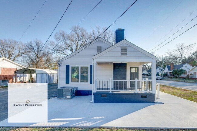 Building Photo - Charming Three Bedroom in Greer, SC