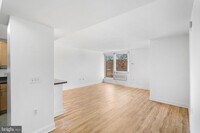 Building Photo - 800 4th St SW