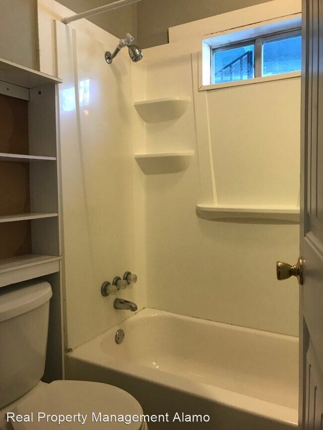 Building Photo - 1 br, 1 bath House - 1147 W Rosewood Unit 2