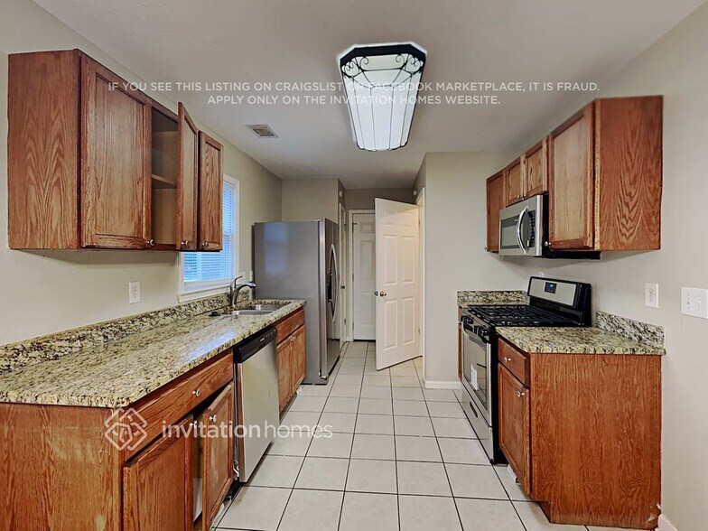 Building Photo - 454 Shoal Ct