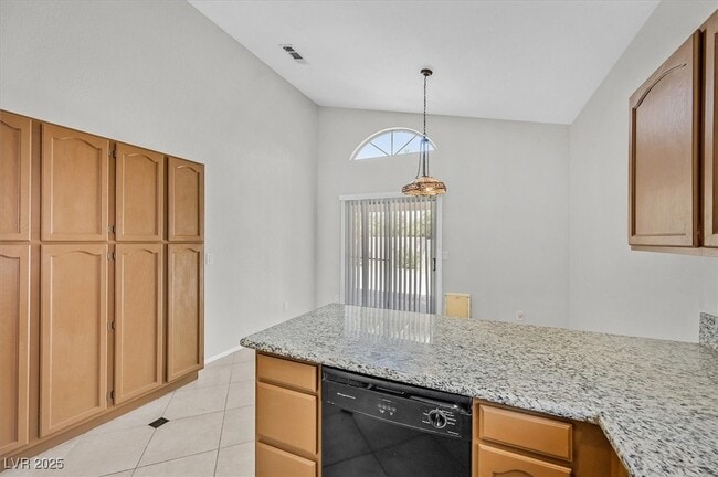 Building Photo - 7628 Desert Cactus Cir