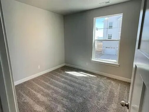 Building Photo - 938 W Coral Charm Way