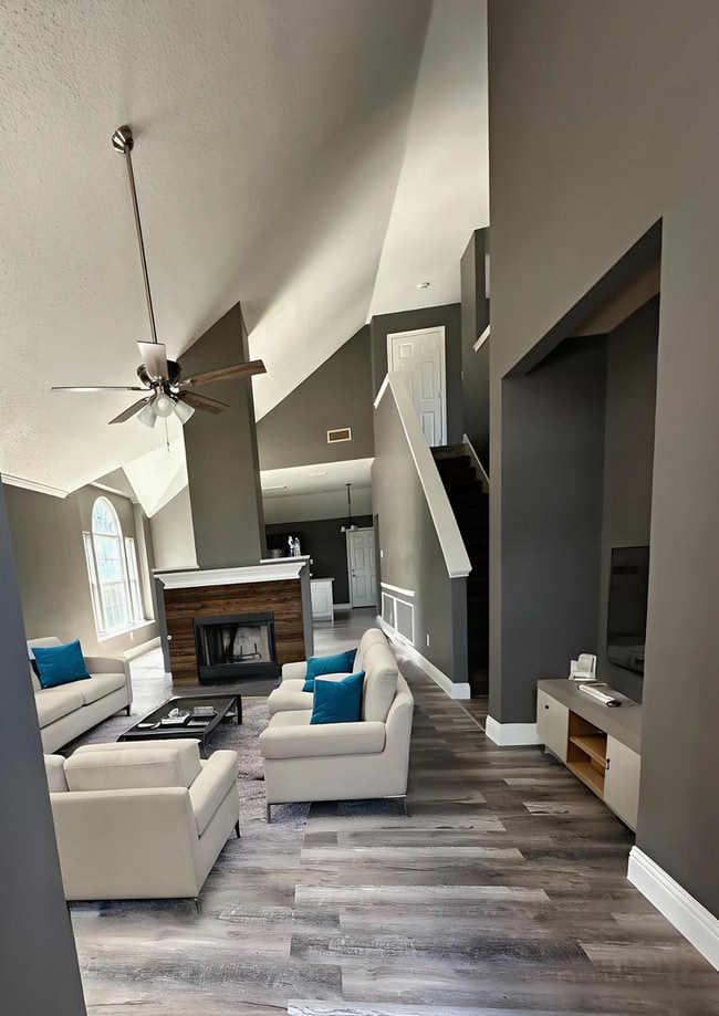 Building Photo - SPACIOUS REMODELED HOME NEAR MAJOR ARLINGT...