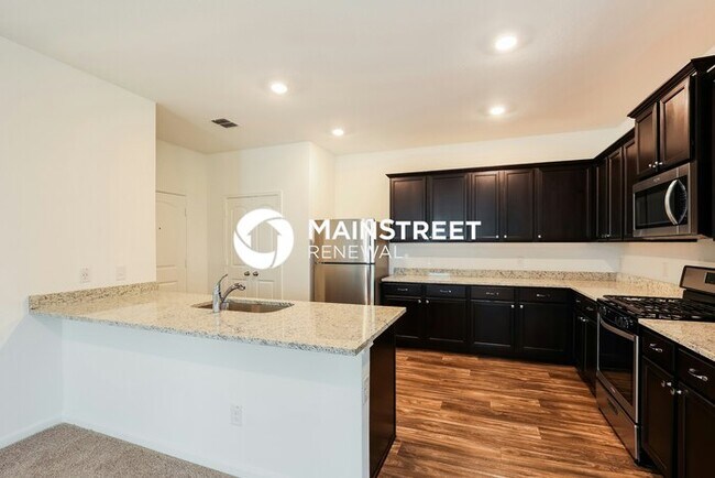 Building Photo - 5 Bedroom Pet-Friendly Home in New Braunfe...