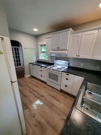 Building Photo - Cute 2 Bedroom Home near CSU