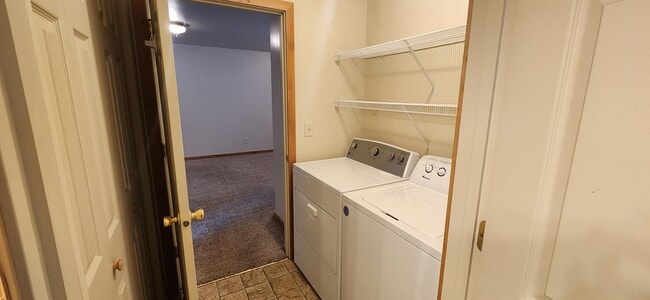 Building Photo - 81 10th St