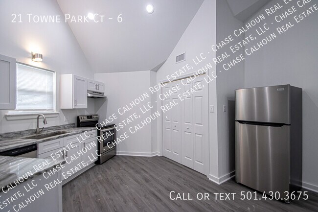 Building Photo - 21 Towne Park Ct