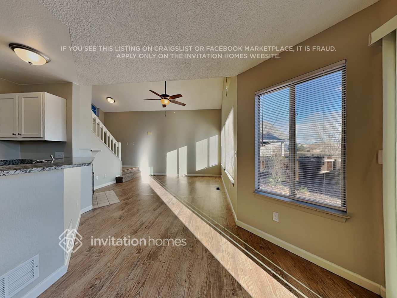 Building Photo - 8885 Cloverleaf Cir