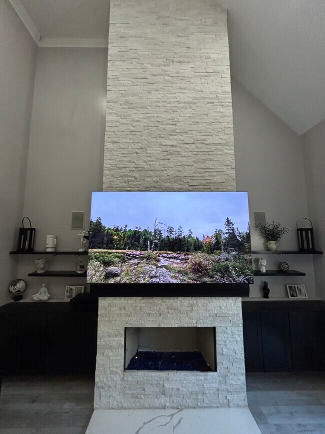 Building Photo - 2535 Village Creek Landing SE