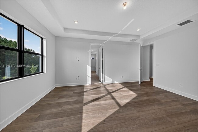 Building Photo - 2722 NW 87th Ter