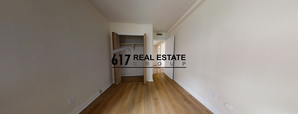 Building Photo - 1131 Commonwealth Ave