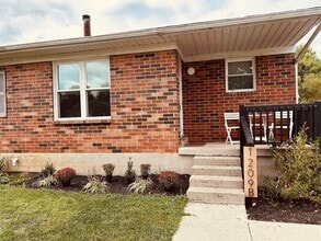 Building Photo - 1209 Mount Rushmore Way