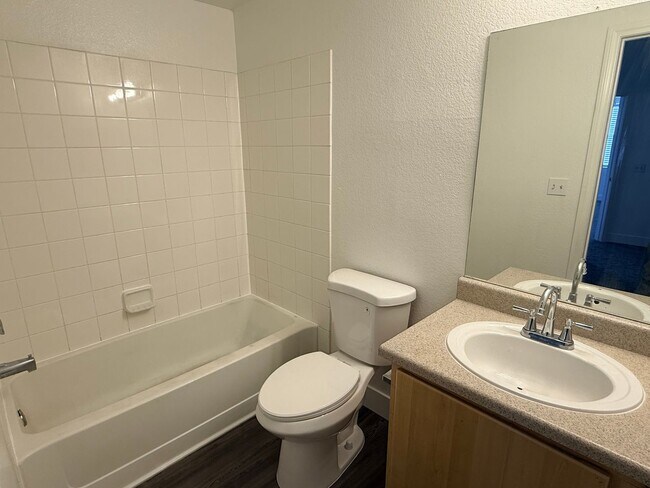 Building Photo - NW Gated community