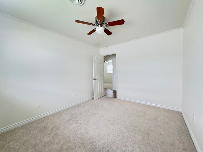Building Photo - Charming 3 Bedroom Home in Galt