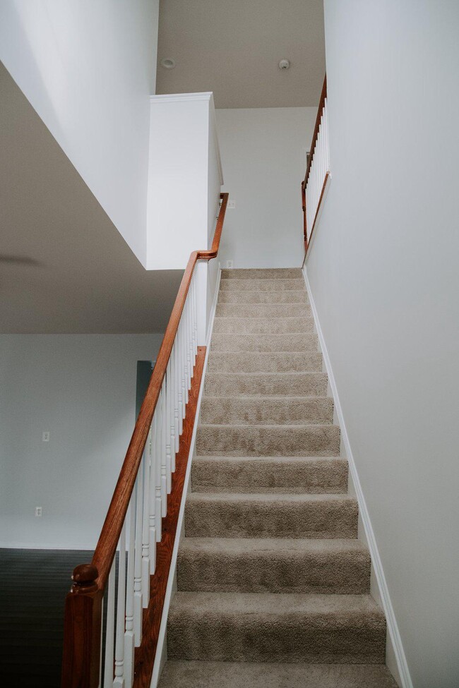 Building Photo - 110 Quinton Oaks Cir