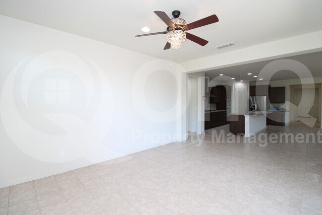 Building Photo - 26018 N 52nd Ln