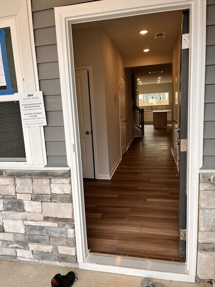 Building Photo - 3104 Ranger Dr