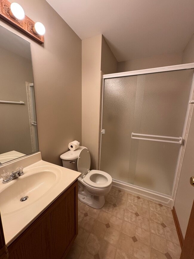 Building Photo - 2270 Twilight Dr