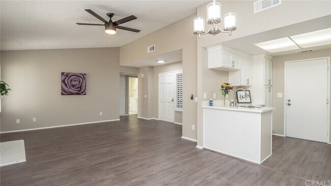 Building Photo - 1464 Drummer Cir