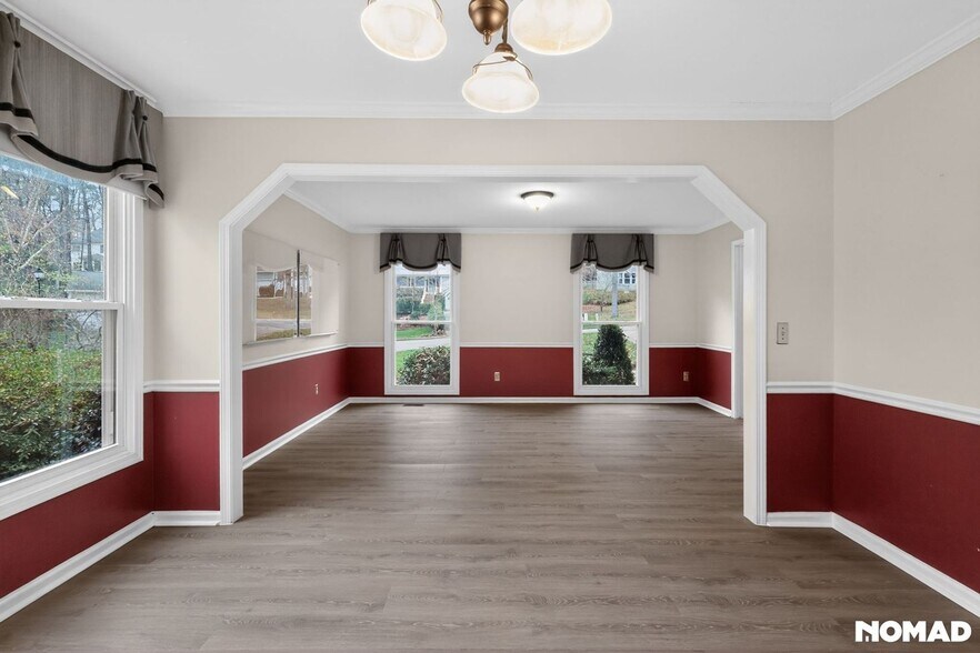 Building Photo - 319 Montibello Dr