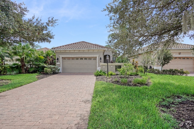 Building Photo - 7423 Wexford Ct