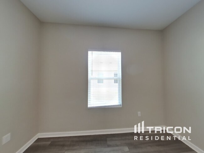 Building Photo - 481 Spotted Slipper Pl