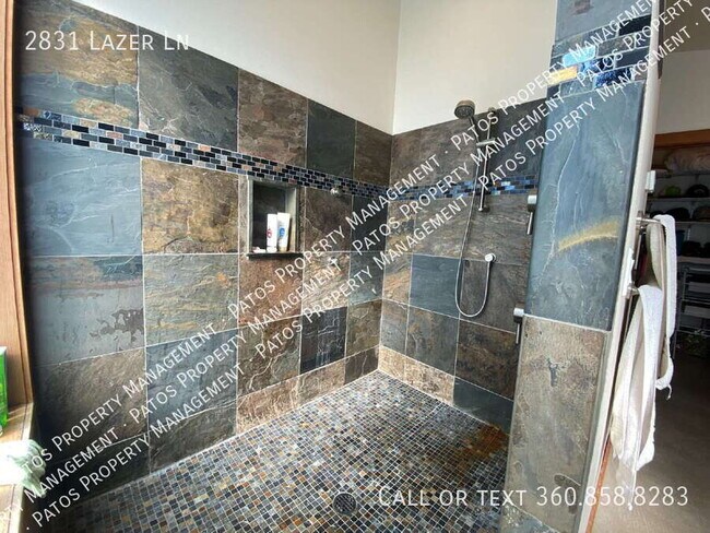 Building Photo - 2831 Lazer Ln