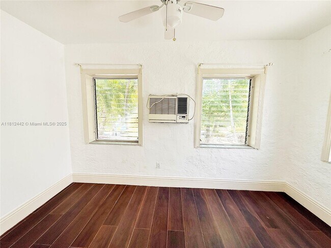 Building Photo - 2153 SW 14th Terrace