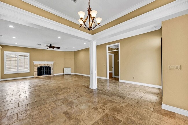 Building Photo - 404 NW 76th- Hot new listing!