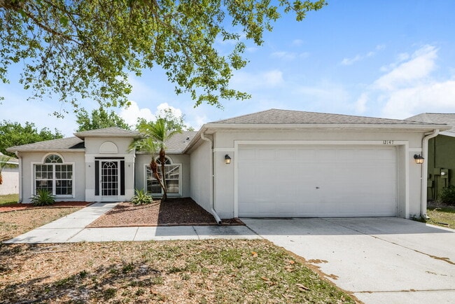 Building Photo - 12147 Warwick Cir