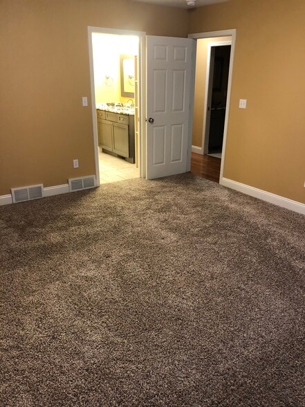 Building Photo - 3021 Patriot Dr