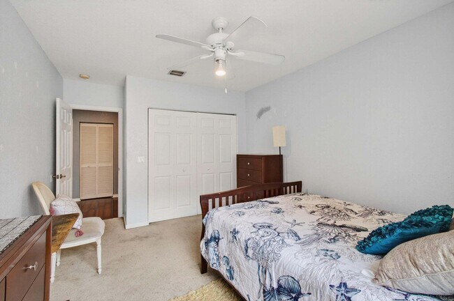 Building Photo - 5057 Sancerre Cir
