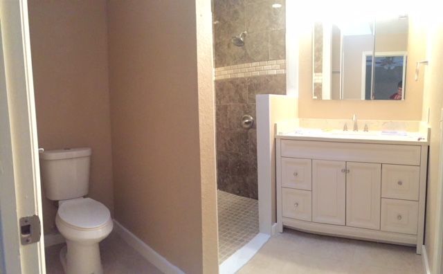 Building Photo - 2623 Magdalina Dr